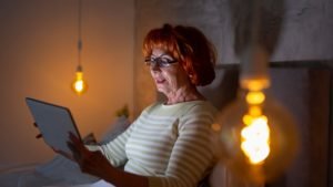 What Technology Can Make Living Alone Less Scary for Seniors? Explore These 4 Options!