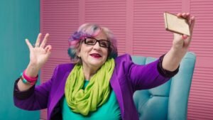 2021, The Year of the Older Woman: How to Find Your Sense of Self in Makeup and Style (VIDEO)