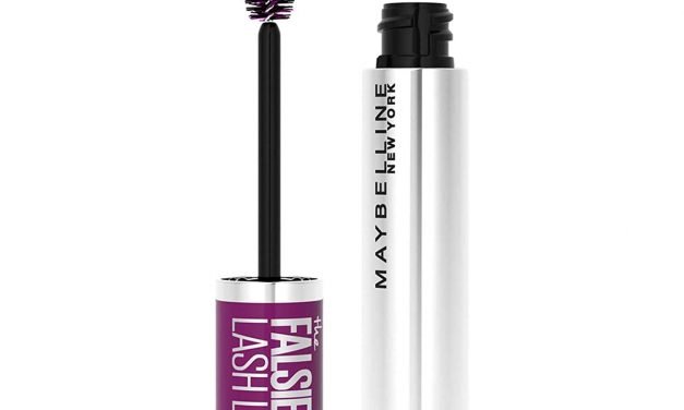 These Smudge-Proof Mascaras are Total Game-Changers for Hooded Eyes