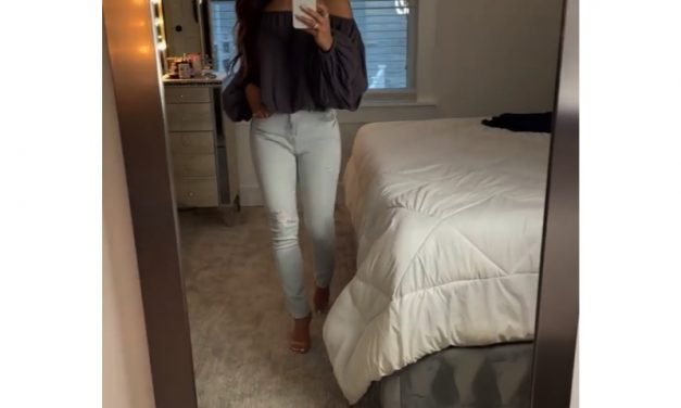 Melissa Gorga’s Distressed Skinny Jeans