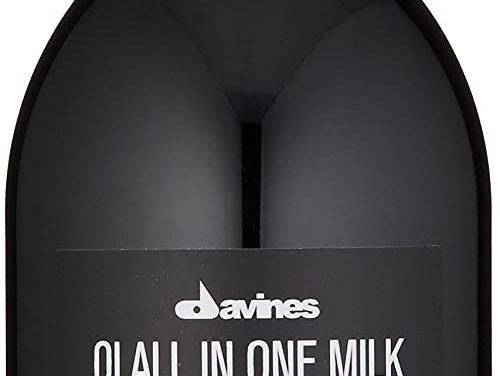 Hailey Bieber Swears By This Leave-In Conditioner For Soft Summer Hair