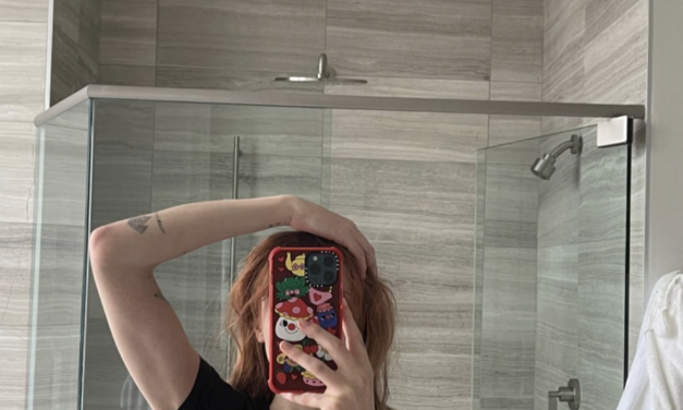 Sophie Turner Just Debuted The Trendiest Hair Color Of The Season