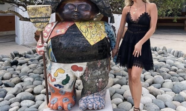 Kristin Cavallari’s Black Lace Dress