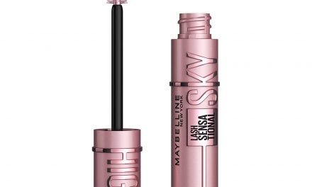 These Lengthening Mascaras Are the Next Best Thing To Lash Extensions