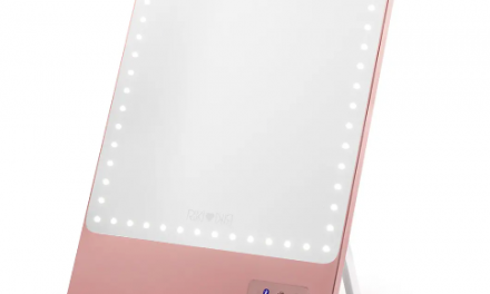 Beauty Pros’ Fave LED Makeup Mirror Is $80 Off During Nordstrom’s Big Blowout