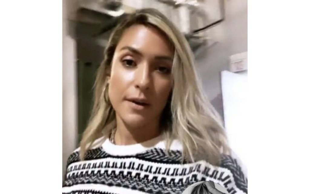 Kristin Cavallari’s White Striped Sweater