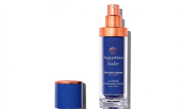 The 10 Best Face Moisturizers For Avoiding Dry, Cracked Skin This Fall—According To Dermatologists