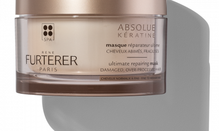 This Nourishing Mask Yields ‘Astonishing Results’ For Dry & Damaged Hair—Here’s How