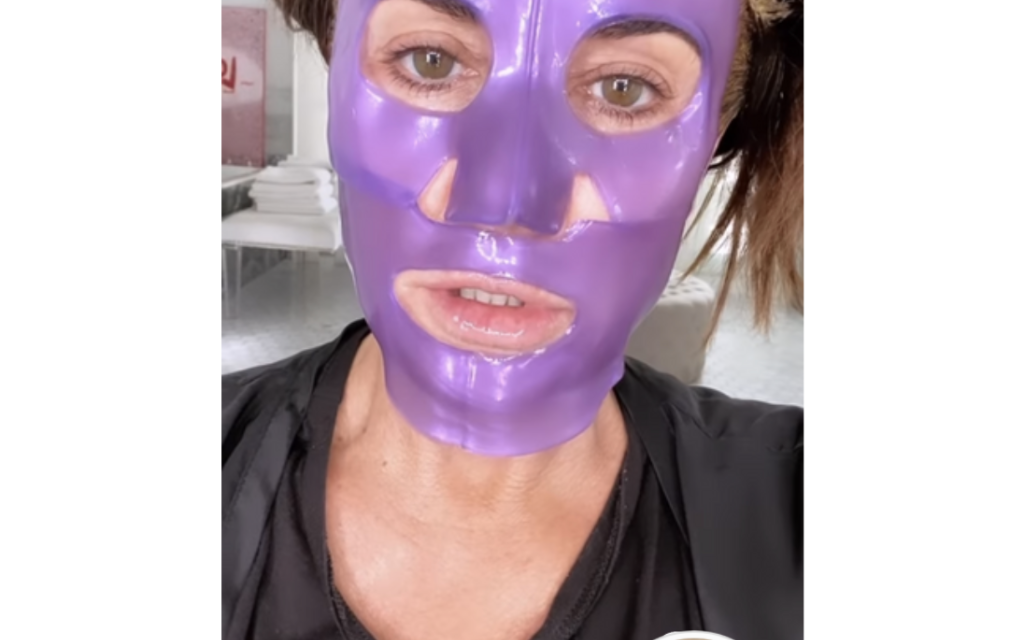 Kyle Richards’ Purple Face Mask