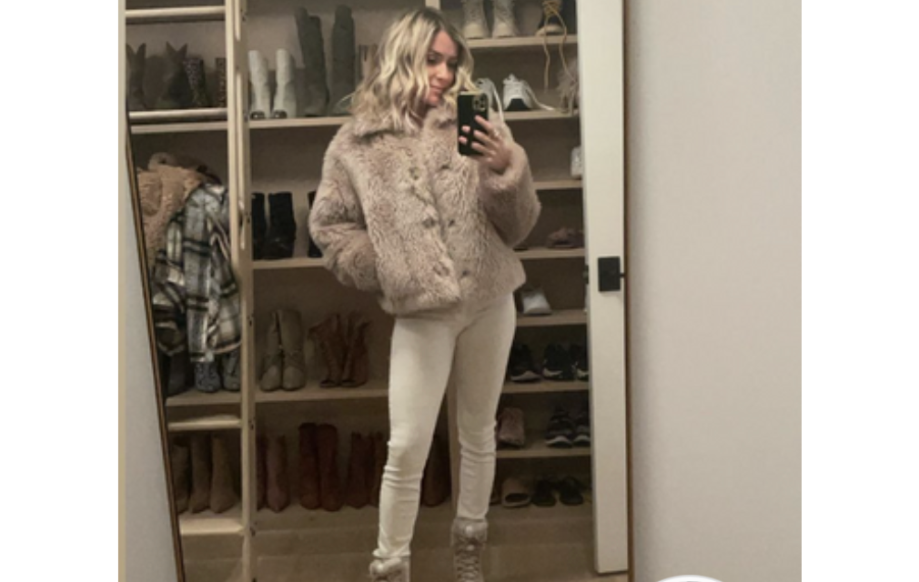 Kristin Cavallari’s Beige Faux Fur Jacket