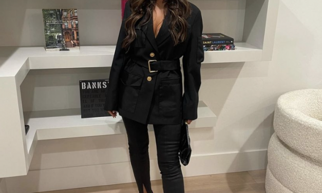 Lisa Barlow’s Black Belted Blazer