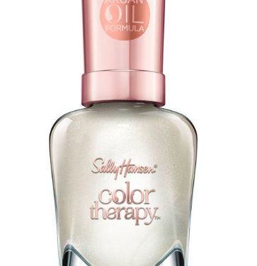 You Can Get Hailey Bieber’s Glazed Donut Nails at Home For $7 With This Polish