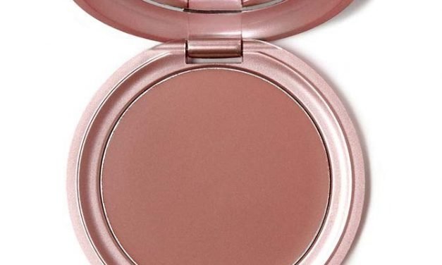 Jennifer Garner Has Been Using This $25 Blush ‘For About Ever’ & Shoppers Say ‘It Goes on Like Silk’