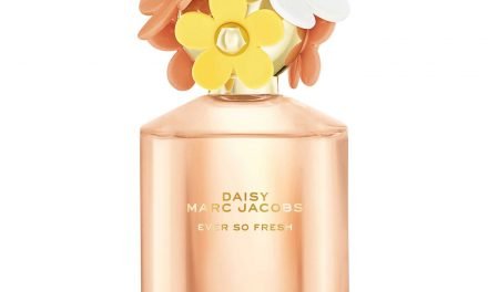 The Iconic Marc Jacobs Daisy Perfume Got a Citrus Update & TikTok Is Freaking Out