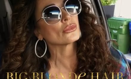 Kyle Richards’ Blue Round Sunglasses