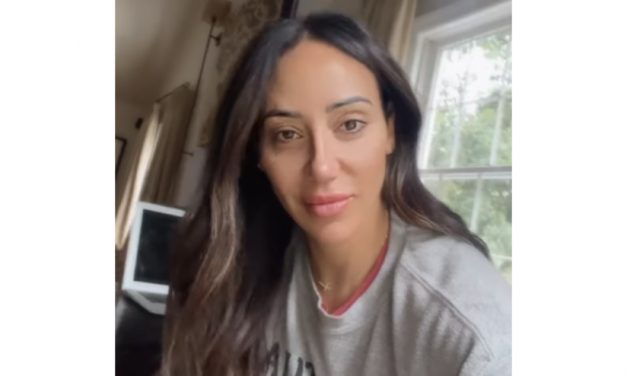 Melissa Gorga’s Grey Crewneck Sweatshirt