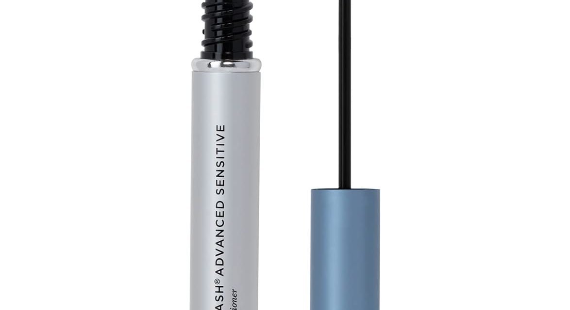 I Stopped Getting Lash Extensions After I Started Using This Eyelash Serum for Sensitive Eyes