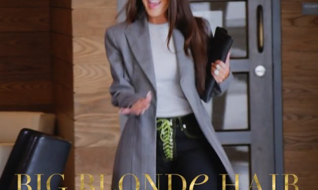 Lisa Barlow’s Neon Lace Up Jeans