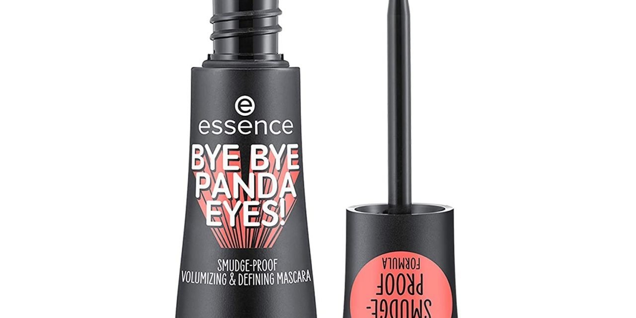 This $5 TikTok-Viral Mascara That Mimics Falsies Is Finally Back In Stock on Amazon—Shop It Before It Sells Out Again