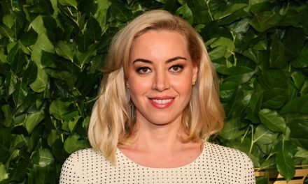 Aubrey Plaza Is So Blonde Now, She Looks Nothing Like Her ‘White Lotus’ Character