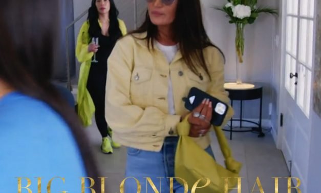 Lisa Barlow’s Blue Cat Eye Sunglasses and Yellow Denim Jacket