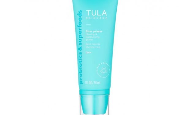 People Are Getting Mistaken for Years Below Their Age Thanks to This Blurring Primer—& Its Supersize Version Is 40% Off