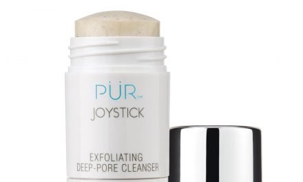 Shoppers Say This $26 Cleansing Stick Leaves Pores ‘Less Congested’ After the First Use—’This Little Thing Is Amazing’