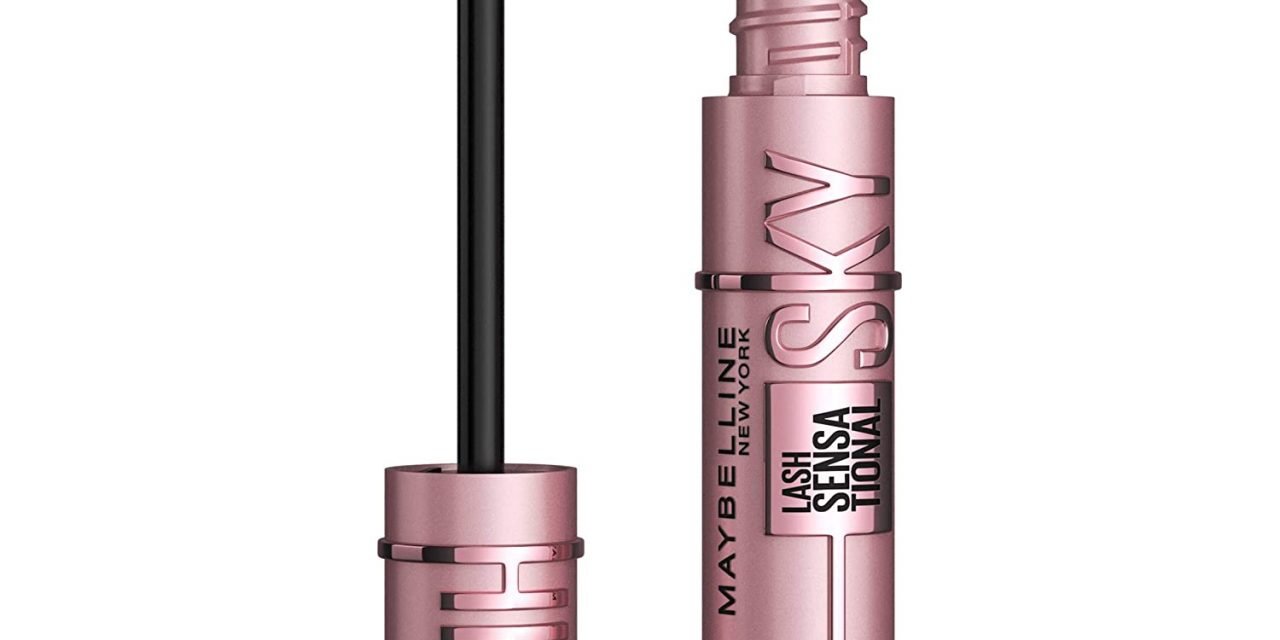 Maybelline’s TikTok-Viral Mascara Is Less Than $10 Right Now—& Shoppers Say It Mimics Lash Extensions