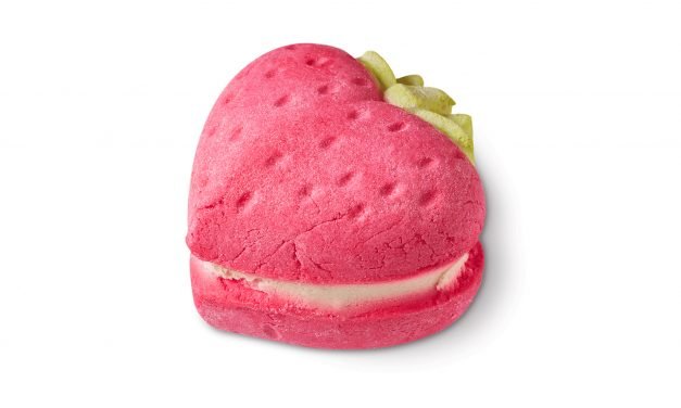 Lush’s Valentine’s Day Bath Bombs Include a Wednesday Addams-Style Black Rose