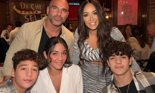 Melissa Gorga’s Black and White Printed Set