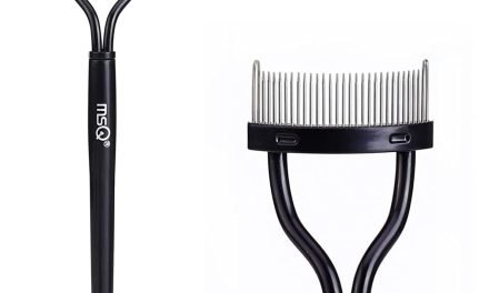 This $5 Comb From Amazon Is ‘The Key to Separated & Lifted Lashes’
