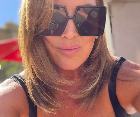 Emily Simpson’s Black Oversized Square Sunglasses