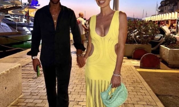 Caroline Stanbury’s Yellow Fringe Knit Dress