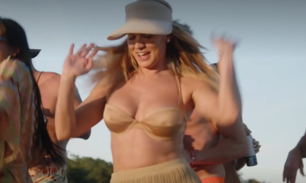 Lindsay Hubbard’s Tan Knit Cover Up Skirt