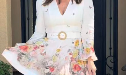 Emily Simpson’s Longsleeve Floral Dress