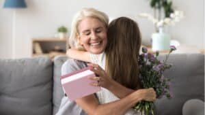 10 Thoughtful Gifts for Grandma on National Grandparents Day